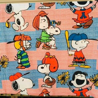 Vintage Snoopy Charlie Brown Peanuts Bedspread Blanket Cover 80 X 108 "