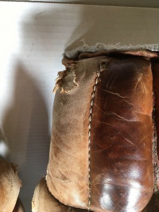 VINTAGE HOCKEY BROWN LEATHER D&R GOALIE PADS 31” 1970’s Made In Canada 3