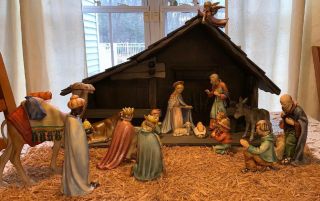 Hummel - 15 Piece Large Nativity Set,  Large Stable & Straw 214 & Goebel Camel