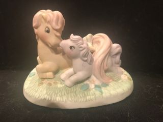 Vintage 1985 My Little Pony “an Affectionate Moment “ Porcelain Figure
