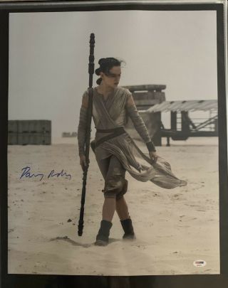 Star Wars Daisy Ridley W/staff Autograph 16x20