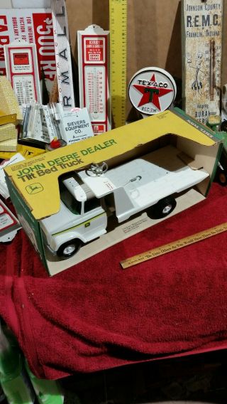 Ertl John Deere Tilt Bed Truck - Vintage Farm Toy Implement