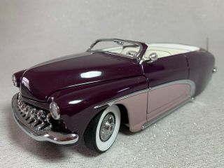 Danbury 1950 Mercury Custom,  1:24,  Purples,  No Box/coa,  Mia Pass Mirror