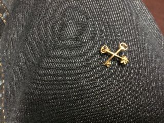 Sigma Chi? Fraternity Pin 10k Yellow Gold Vintage Antique