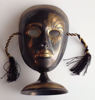Brass Mask On Stand Delgif India