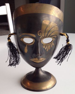 Brass Mask On Stand Delgif India 2