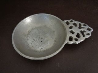 Wilton Armetale Porringer Bowl With Ornate Handle (cat.  11b001)