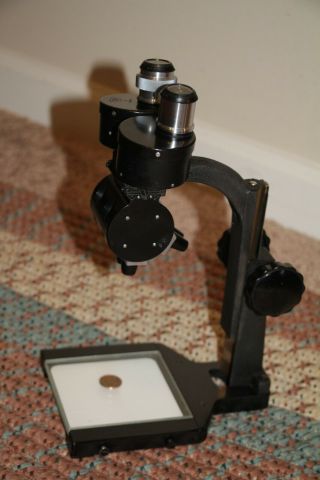 VINTAGE Bausch & Lomb STEREO Microscope.  10X - 30X 3