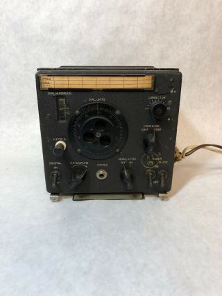 Vintage Lm - 21 Heterodyne Frequency Meter Indicator Radio Equipment Navy Military