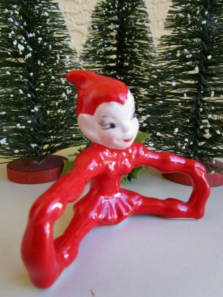 VINTAGE GILNER RED CERAMIC POTTERY ELF/PIXIE SITTING TOUCHING TOES FIGURINE 2