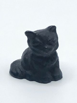 Vintage Miniature Black Cast Iron Cat Sitting Figurine - 1 3/4 "