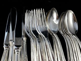 QUALITY ITALIAN SILVER PLATED ORNATE 33pc CUTLERY FLATWARE SET VGC 2