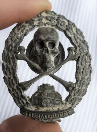 Antique Ww1 - Era German Death Head Skull And Tank Pin Badge.  German Military Pin.