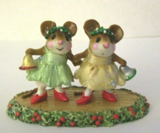 Miniature Wee Forest Folk " Christmas Belles " Figurine M - 304