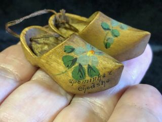 Vintage Miniature Hand - Painted And Signed Dutch Wood Shoes 1 5/8 " Ornament