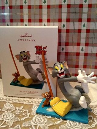 Hallmark Tom And Jerry Mouse Cleaning 2018 Christmas Keepsake Ornaments