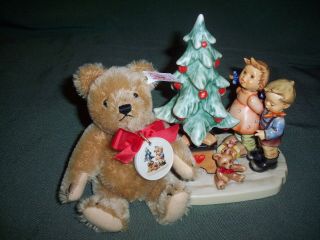 Goebel Hummel Wonder Of Christmas W/ Steiff Bear.  W/ Box & Paperwork
