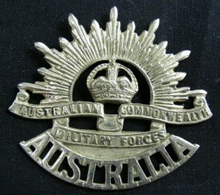 Australia: Cap Badge: Rising Sun With 