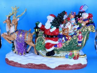 Christopher Radko " Sleighful Of Joy " Christmas Centerpiece Cookie Jar Music Box