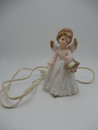 Vintage Porcelain Angel Night Light With 3 1/2 Foot Cord