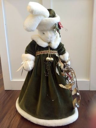 Very Rare Limited Edition Eve Emerald Bunnies By The Bay Christmas 2 Of 5