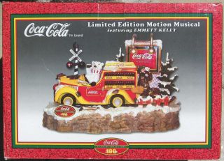 Limited Edition Coca Cola Motion Musical Emmett Kelly " Thirst Stops Here " Truck