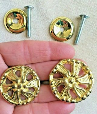 Sheraton Or French Provincial Brass Pinwheel Drawer Pulls Knobs Set Of 18
