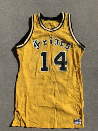 Vintage Medalist Sand Knit Providence Friars Ncaa Basketball Jersey Sz 44 Usa