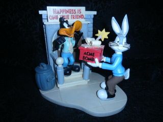 1994 Looney Tunes Daffy Duck & Bugs Bunny Happiness Is One True Friend Statue