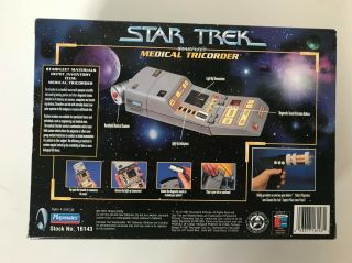 STAR TREK / 1997 PLAYMATES STARFLEET MEDICAL TRICORDER - 2