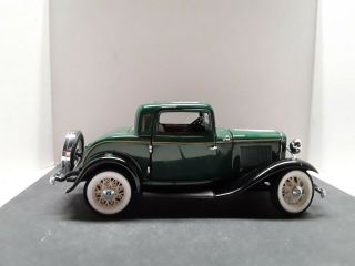 Franklin 1:24 Scale 1932 Ford V8 Deuce Coupe
