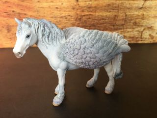 Schleich Pegasus Bayala White Horse With Wings,  Glitter (retired)