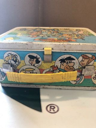VINTAGE 1977 HANNA BARBERA METAL LUNCH BOX - NO THERMOS KING SEELY THERMOS CO. 2