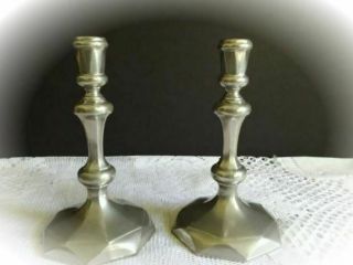 Pretty Pair Candlesticks Stieff Pewter Candle Holders Colonial Williamsburg Cw30