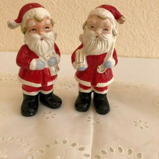 Vintage Ceramic Red Suited Santa Made In Japan Salt And Pepper Shakers