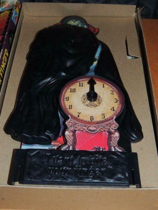 VINTAGE I Vant to Bite Your Finger “The Dracula Game” 1981 Hasbro 100 Complete 3