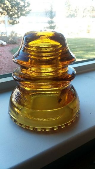 Glass Insulator,  Dominion - 42,  Cd - 154 Bright Yellow Amber,  Vnm,  No Flaws