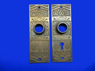 Eastlake Victorian Brass Bronze Door Knob Back Plate Pair Interior Key Hole Lock