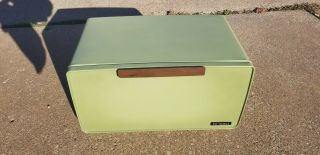 Vtg 40/50s Beautyware Retro Metal Bread Box W/ Pie Shelf And Bread Board -