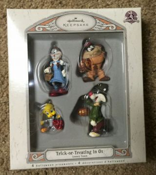 Trick Or Treating In Oz Hallmark Looney Tunes 2007 Set Of 4 Ornaments Cute