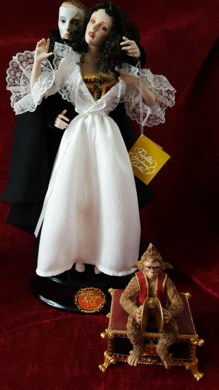 The Phantom Of The Opera Porcelain Collectors Dolls