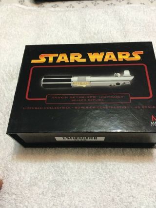 2005 Master Replicas Star Wars Anakin Skywalker Mini Lightsaber Sw - 310 Gold