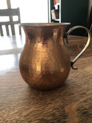 Vintage Hammered Copper Small Water Pitcher Pot Or Tankard With Brass Handle 6”