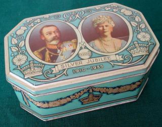 Silver Jubilee Of King George V And Queen Mary 1910 - 1935 Wilkins Cremona Tin