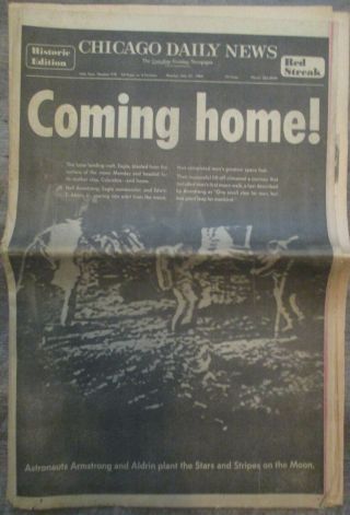 Chicago Daily News Newspaper Men Walk On The Moon Landing Coming Home 7/21/1969