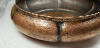 VINTAGE ARTS & CRAFTS Lobed Hand Hammered Copper Bowl Signed - Chas L Sample 2