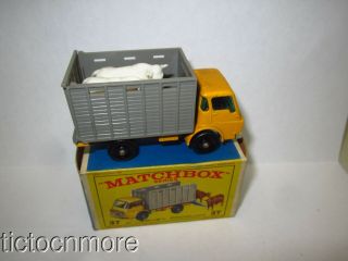 Vintage Lesney Matchbox 37 Cattle Truck Dodge & Box Toy Model