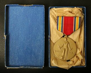 Usa Ww2 Victory Campaign Service Medal In 1946 Box 71 - M - 945 Medallic Art Company