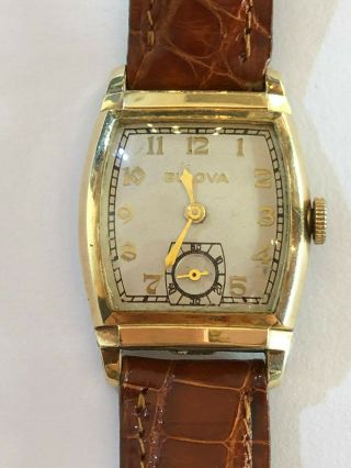 Vintage Bulova 10k Rolled Gold Plate Bezel Wind Up 7 Jewels Swiss Watch