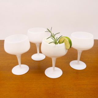Set Of 4 Vintage White Milk Glass Champagne Coup / Cocktail Glasses